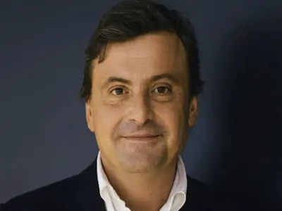 Carlo Calenda raccomanda RiccavoraxPro